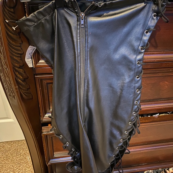 Halter tube Dress - Picture 2 of 2